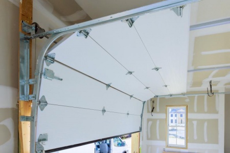 Les portes de garage modernes, sécurité et design pour votre maison